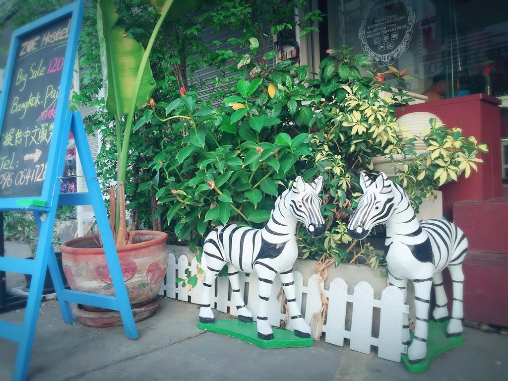Zoe Hostel Чиангмай Экстерьер фото